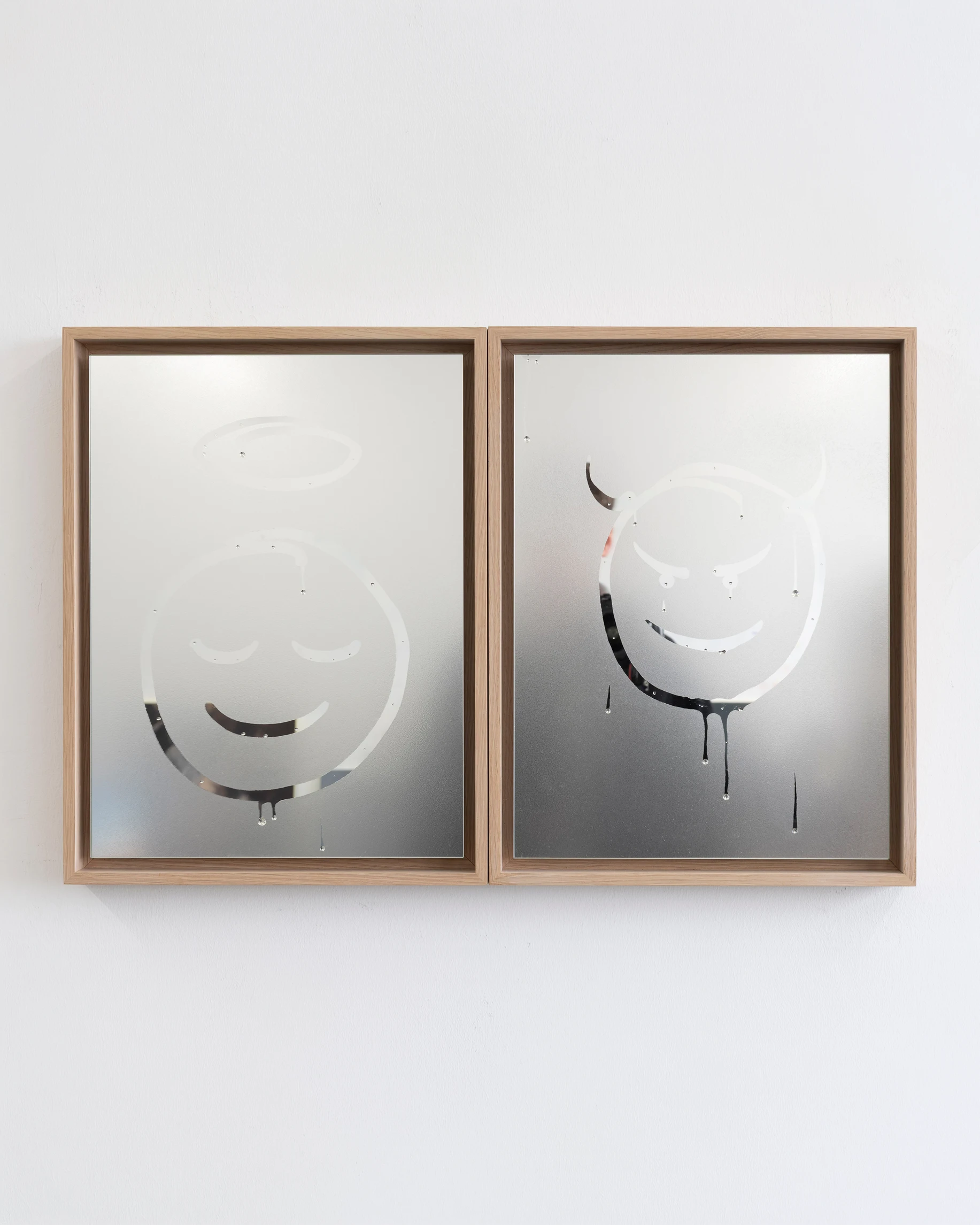 angel-devil-jochen-muehlinbrink.webp